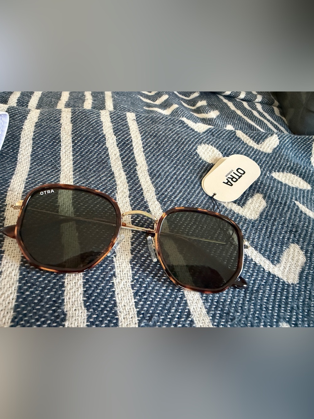 Otra Tate Sunglasses